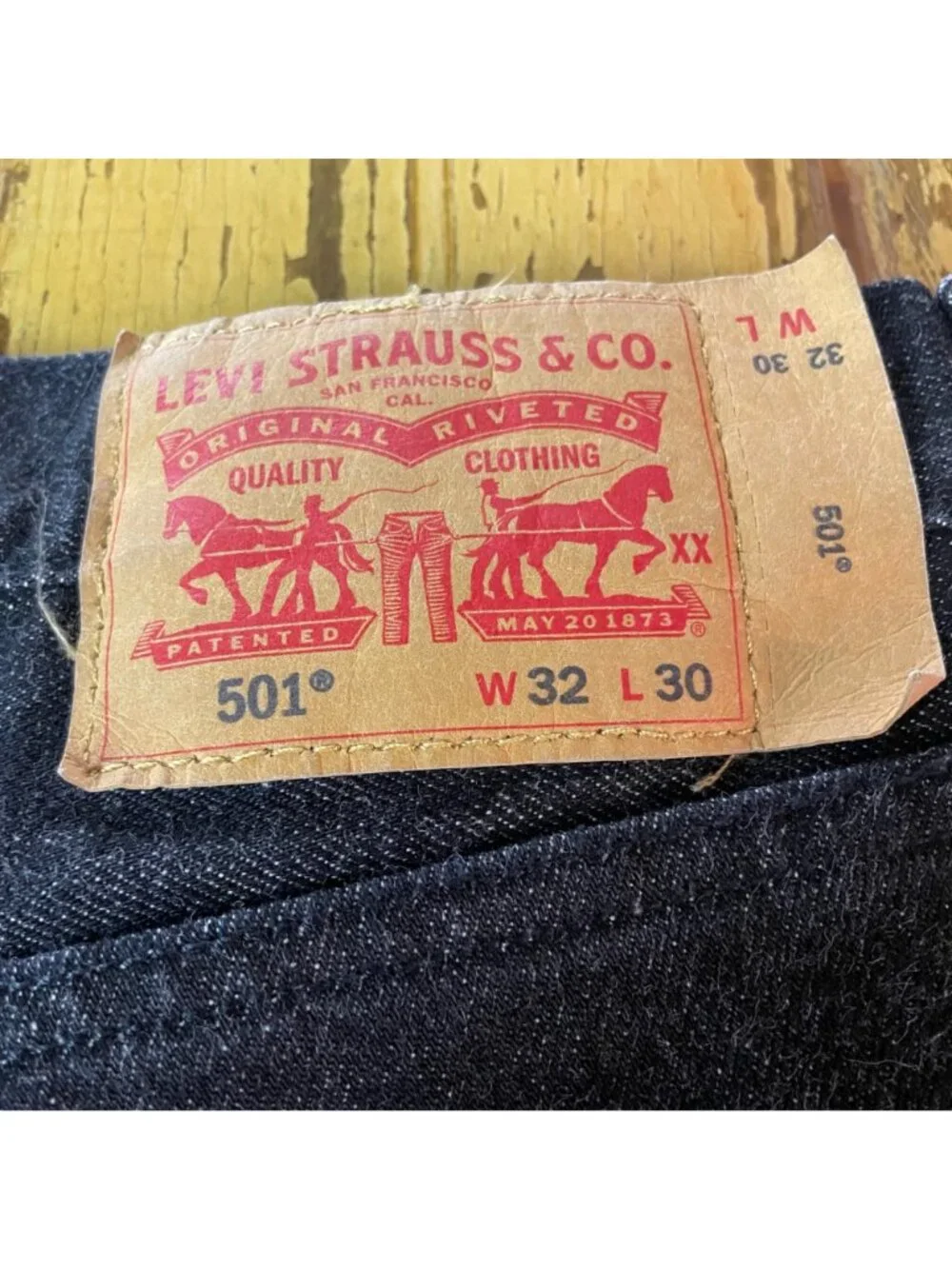 Levi's 501 Men's Original Jeans Black with White Flecks Sz 32x30 Button Fly